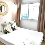 Apartmán A Few Minutes Away From The Croisette - 8 Pers
