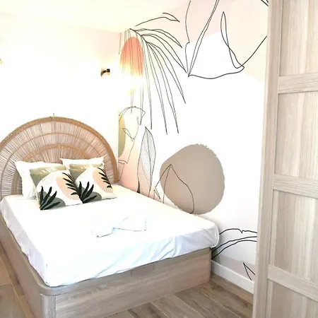 A Few Minutes Away From The Croisette - 8 Pers Apartmán *
